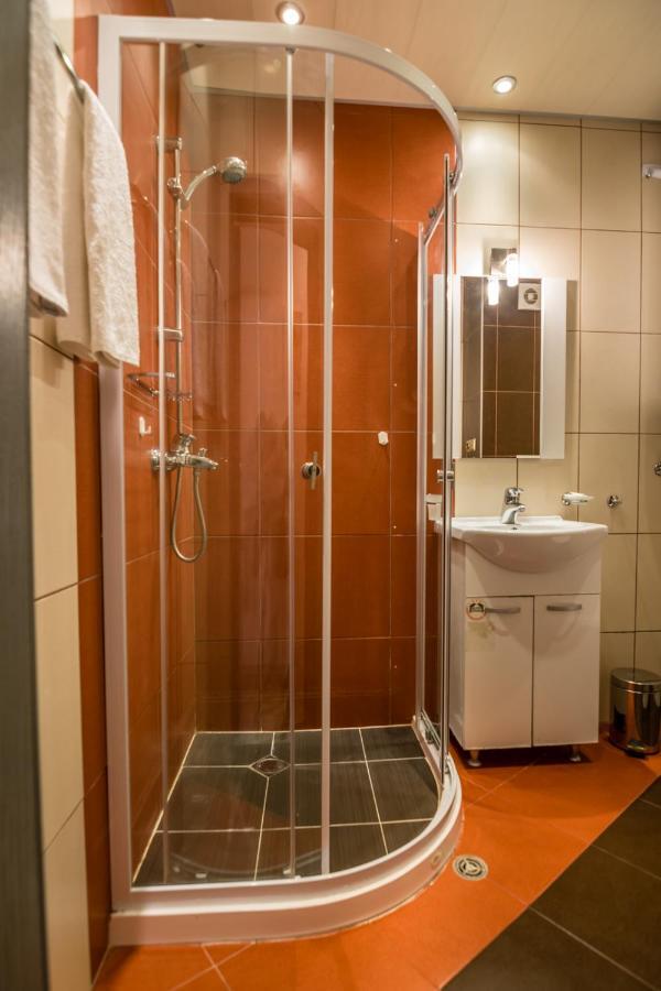 Cozy One-Bedroom Apartment In Night Breeze Burgas Екстер'єр фото